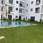 Glourios Apartment
